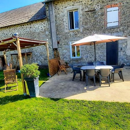 Bed and Breakfast Dans La Creuse à Mourioux-Vieilleville Extérieur photo